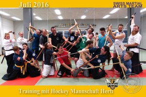 2016-06 Training mit Hockey Mannschaft Herti